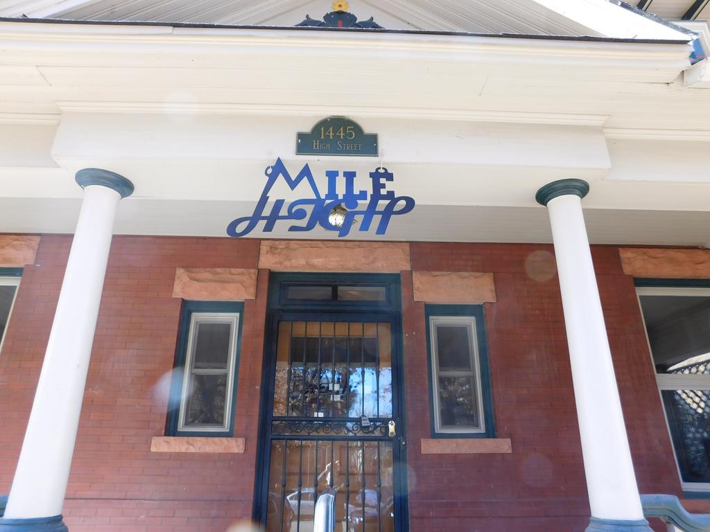 Mile High House Guest house
